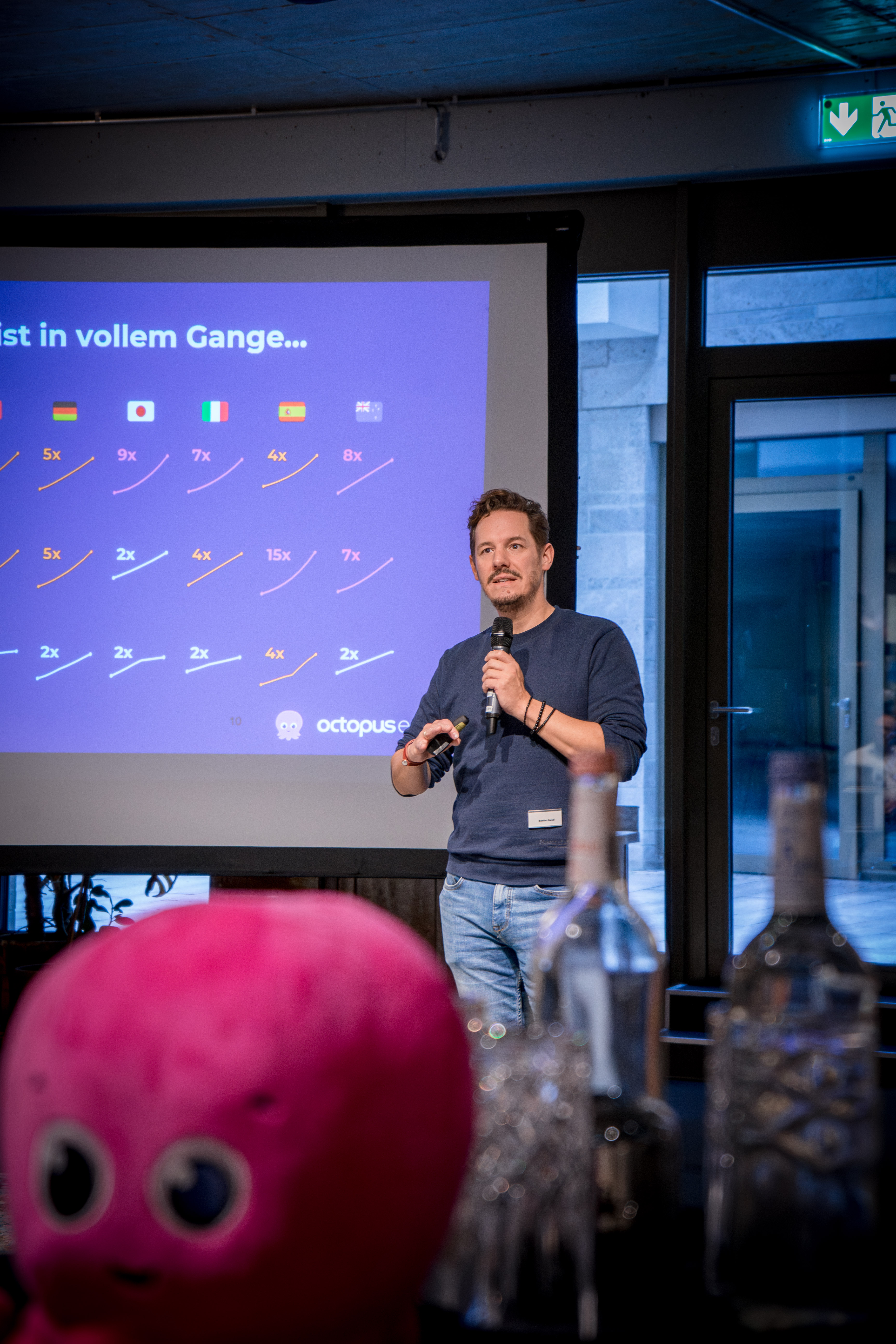 Bastian Gierull beim Impulsvortrag